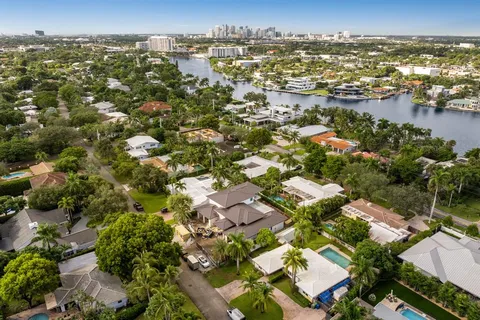 an aerial view of multiple house