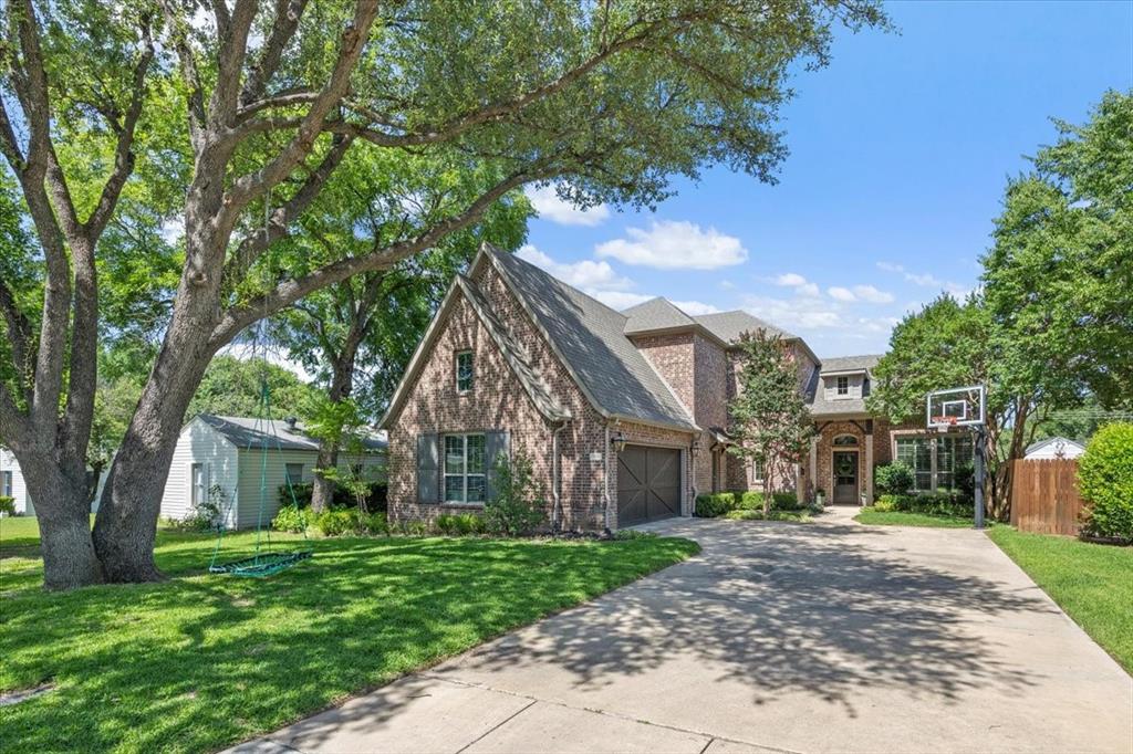 708 Northwood Road Fort Worth, TX 76107 - Photo 38 of 40
