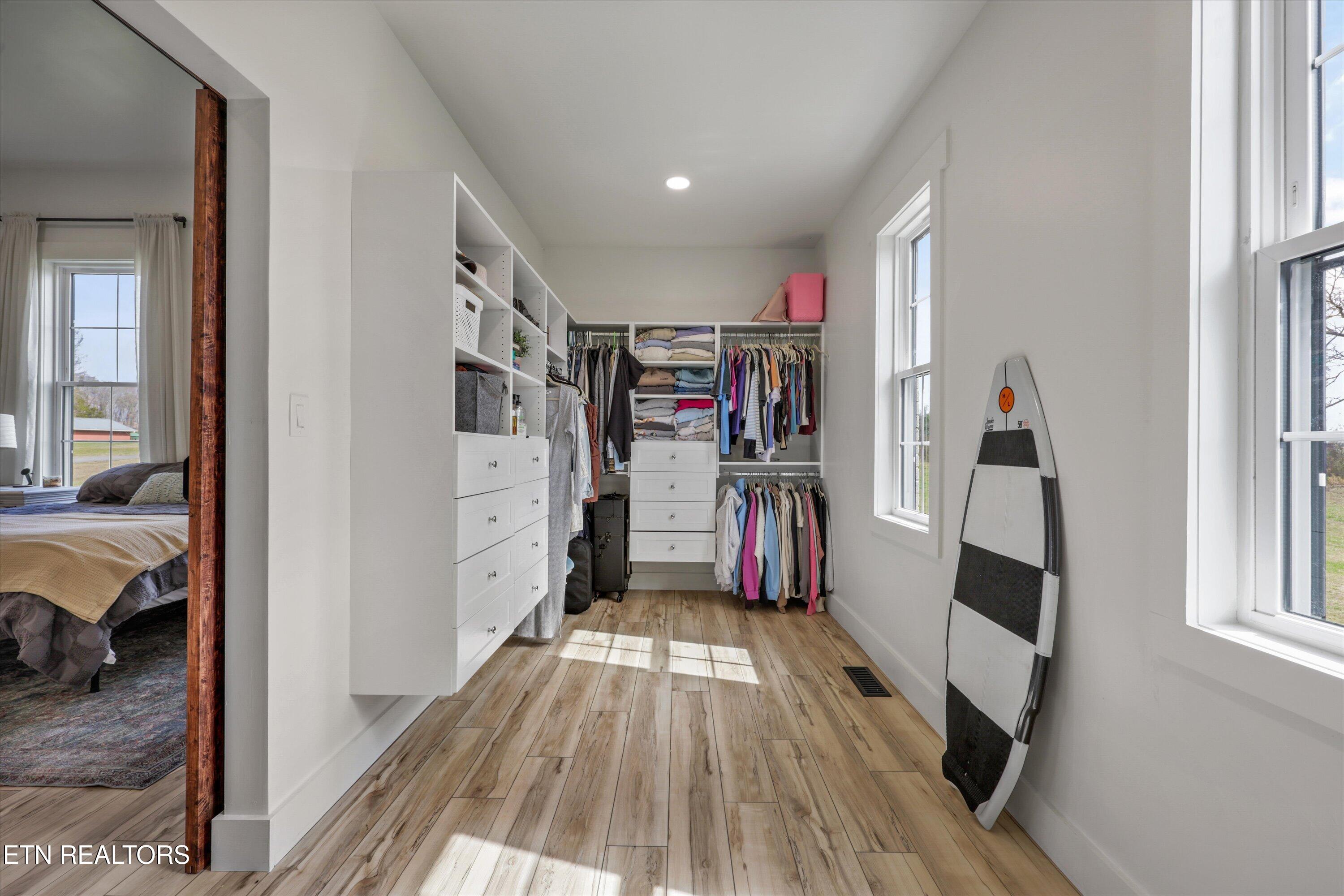 13161 Vonore Road Loudon, TN 37774 - Photo 16 of 41 Primary walk-in side 1