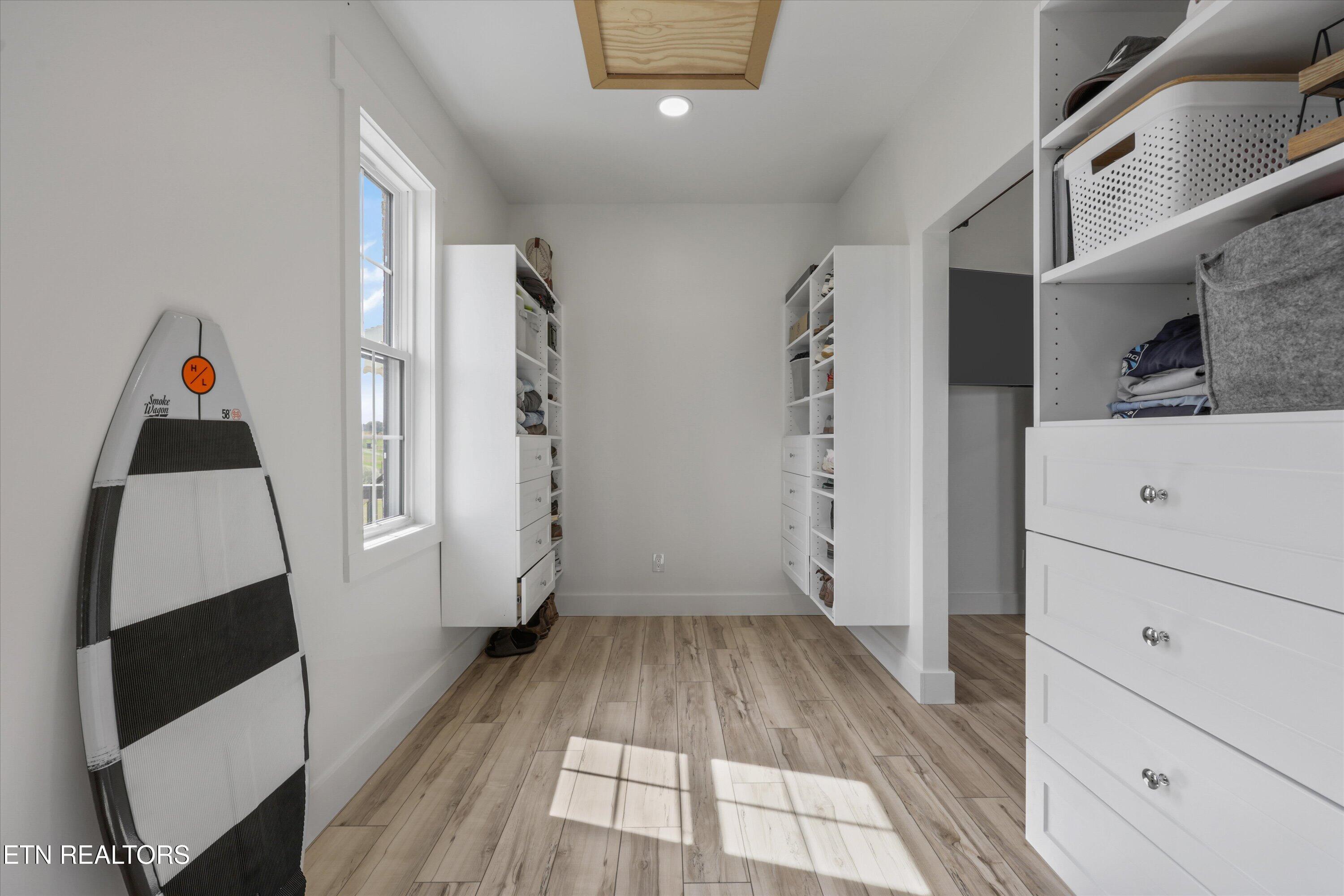 13161 Vonore Road Loudon, TN 37774 - Photo 17 of 41 Primary walk-in side 2