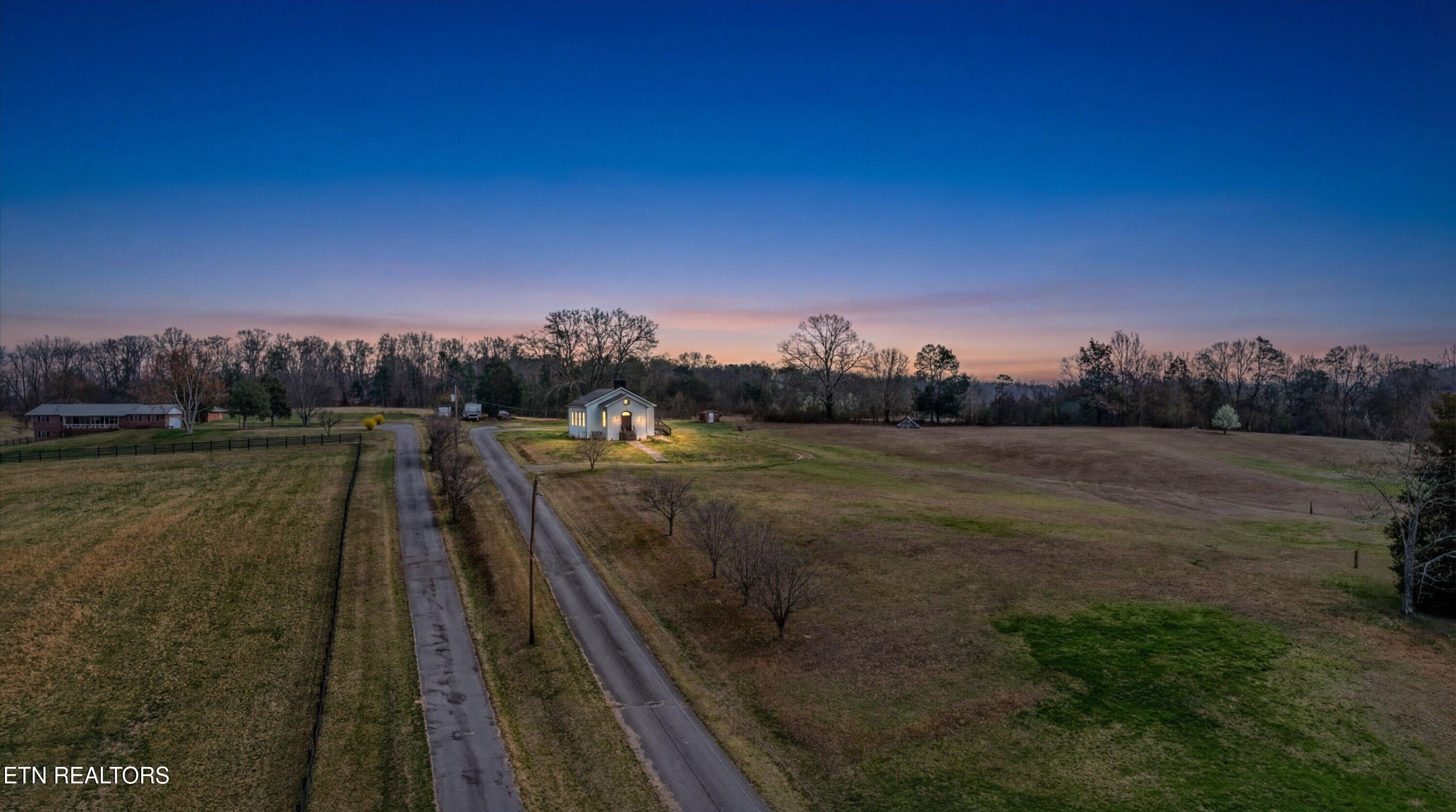 13161 Vonore Road Loudon, TN 37774 - Photo 31 of 38 61-hf_20260307_152135_af601720-8776-4e18