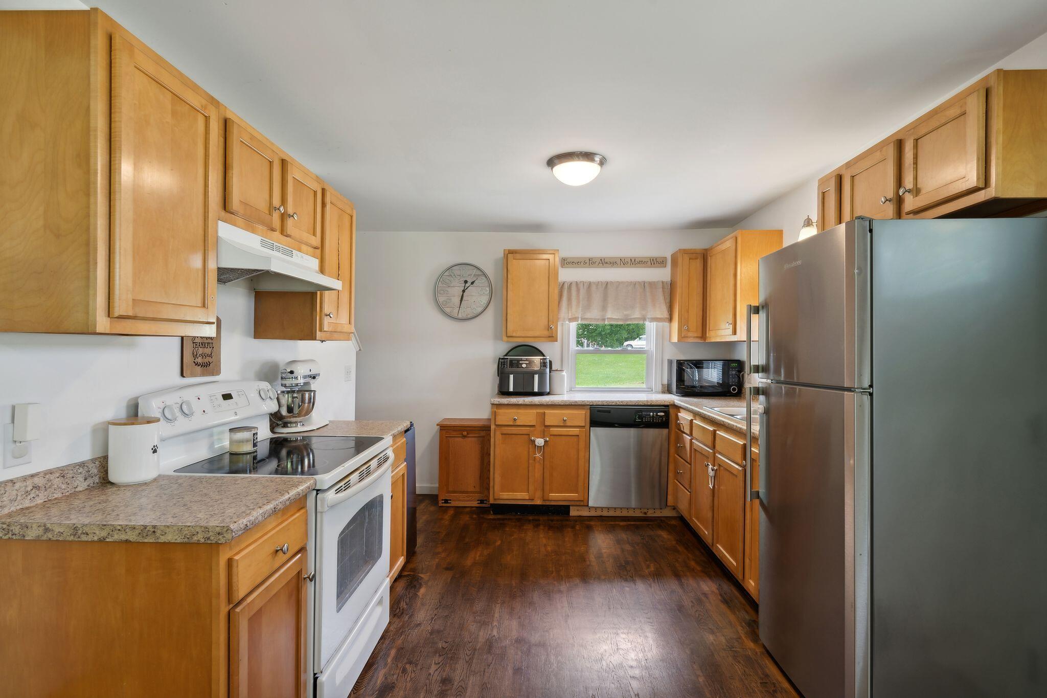 92 Norway Center Road Norway, ME 04268 - Photo 9 of 31 12_DSC01292