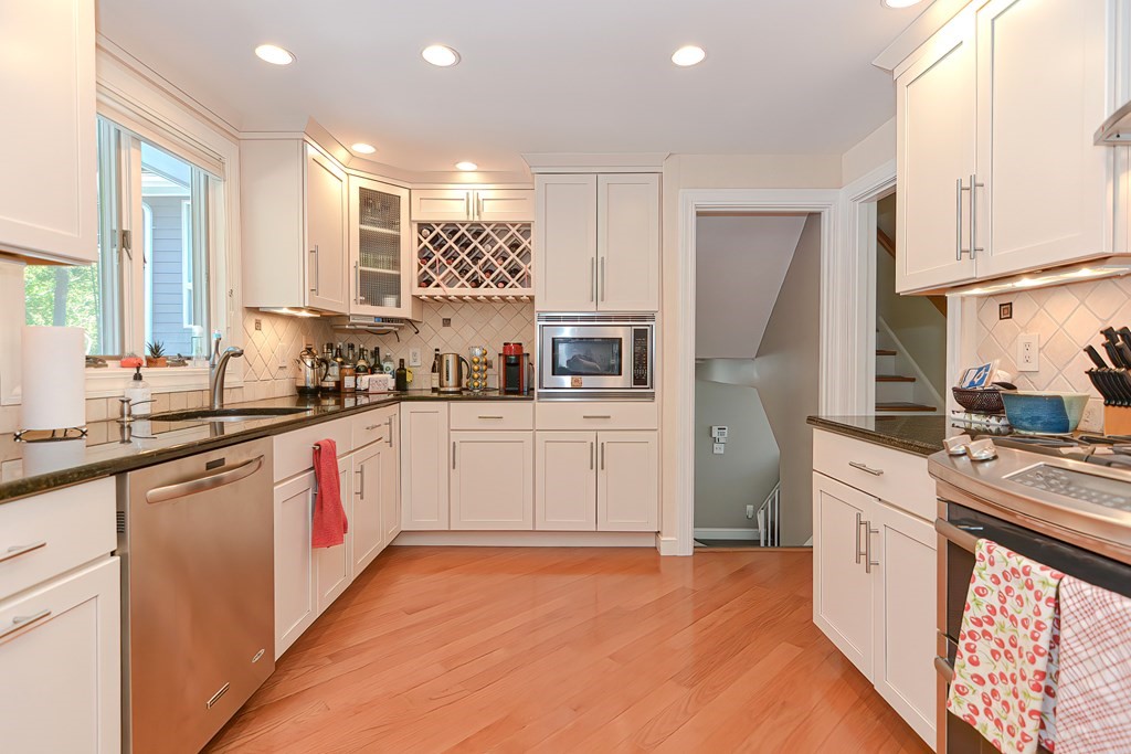 55 Cushing Road Westwood, MA 02090 - Photo 8 of 42 Gallery Image 8