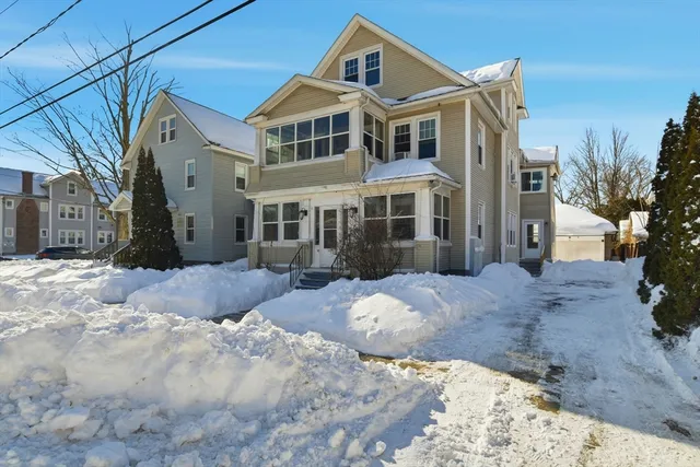 $449,900 | 134-136 Woodlawn Street, Springfield, MA 01108