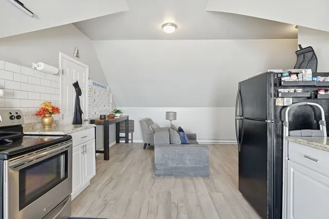 $449,900 | 134-136 Woodlawn Street, Springfield, MA 01108