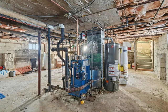 $449,900 | 134-136 Woodlawn Street, Springfield, MA 01108