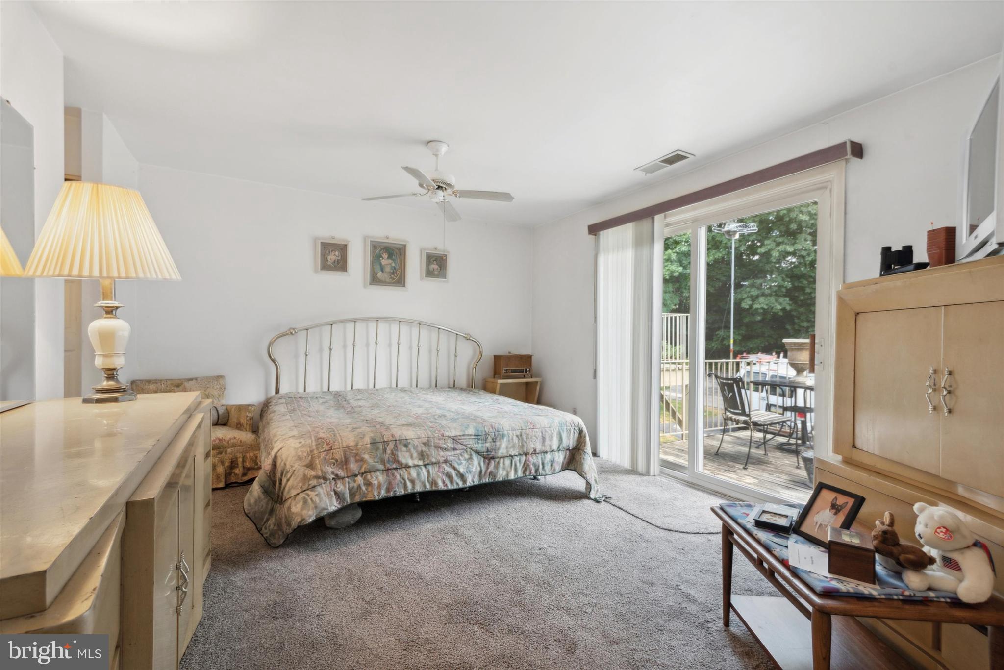 14 Cavendish Drive Ambler, PA 19002 - Photo 16 of 25 Primary bedroom with en-suite bathroom