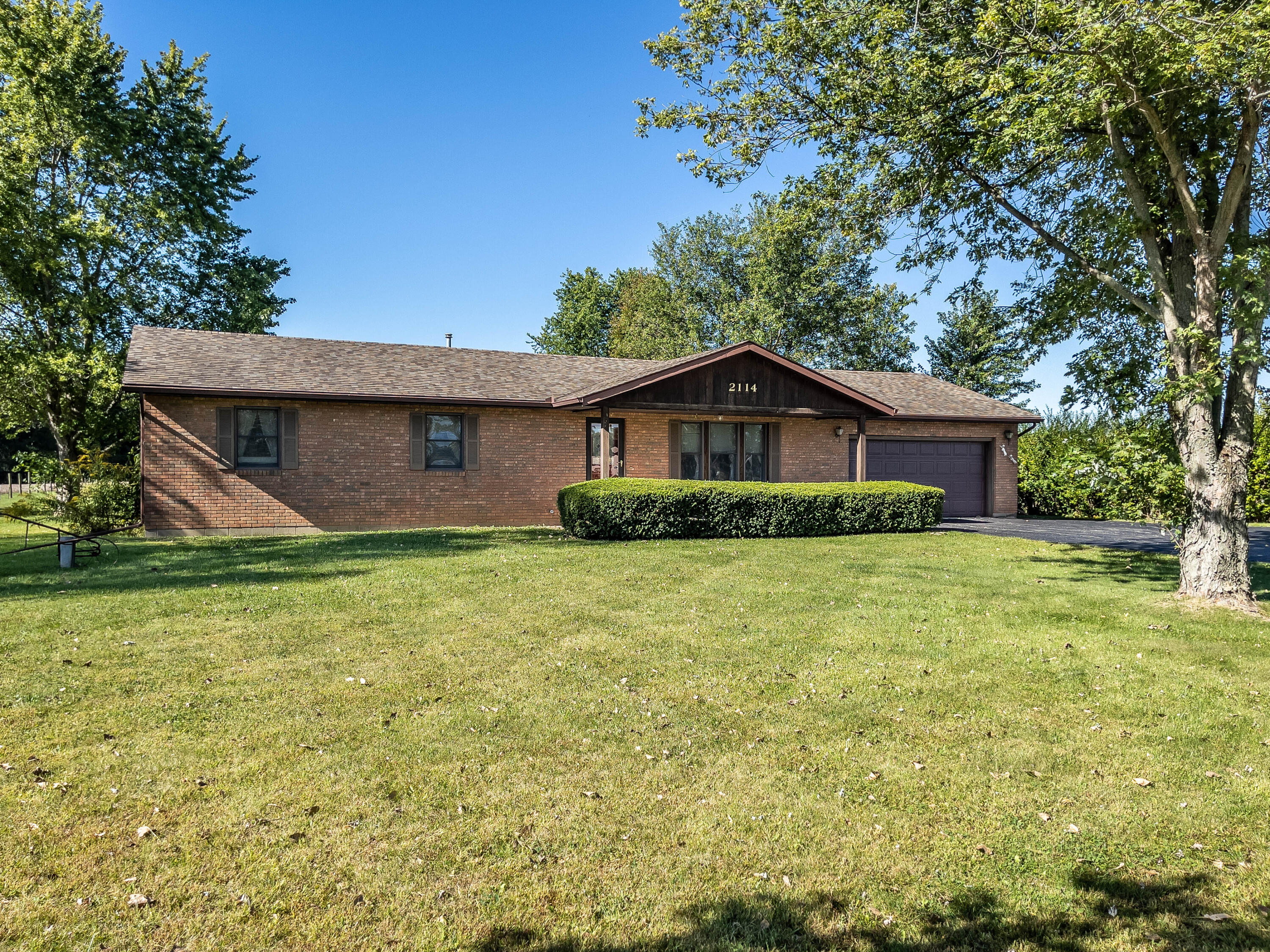 2114 Short Cut Road Urbana, OH 43078 - Photo 5 of 59