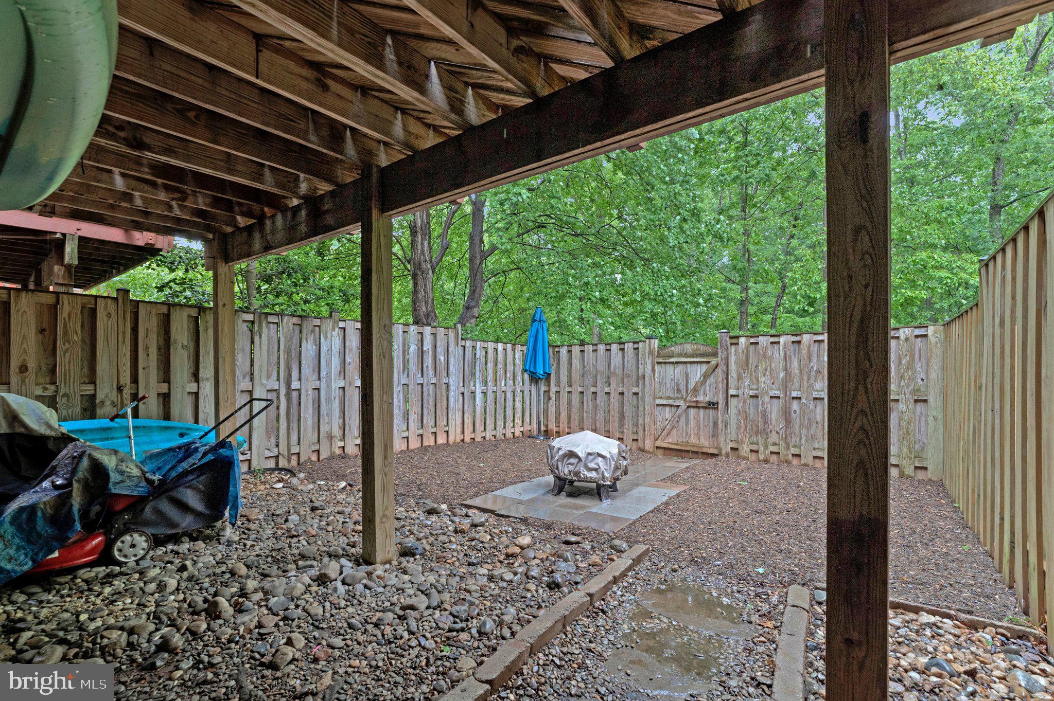 265 Chelmsford Court Sterling, VA 20165 - Photo 39 of 40