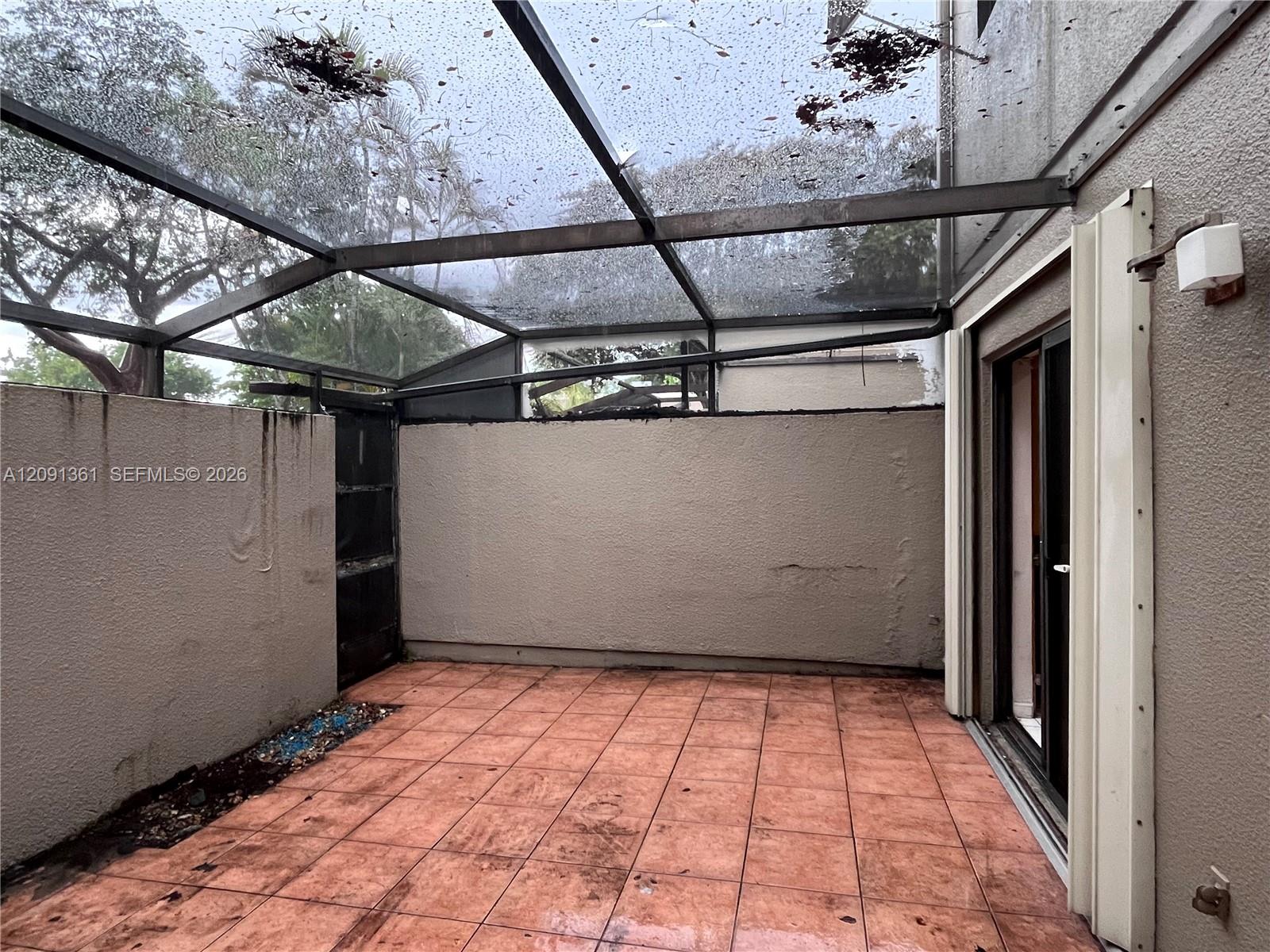 11010 Clubhouse Road Pembroke Pines, FL 33026 - Photo 34 of 37 Gallery Image 34