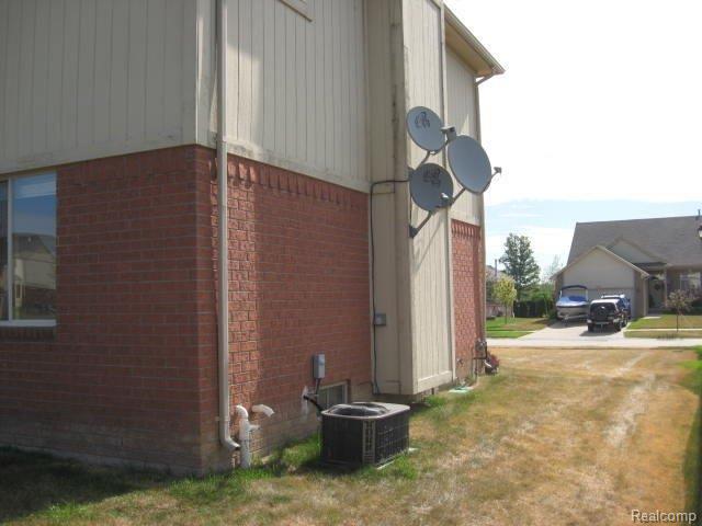 55309 Raspberry Drive Macomb, MI 48042 - Photo 23 of 25 23 back (2)