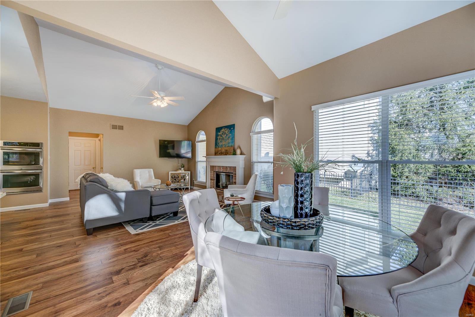1280 Bluffview Ridge Drive Chesterfield, MO 63005 - Photo 10 of 27 Gallery Image 10