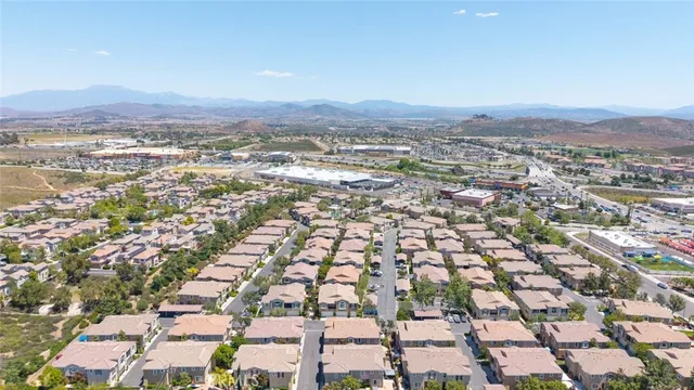 $458,000 | 27435 Larabee Court, Unit 2, Murrieta, CA 92562