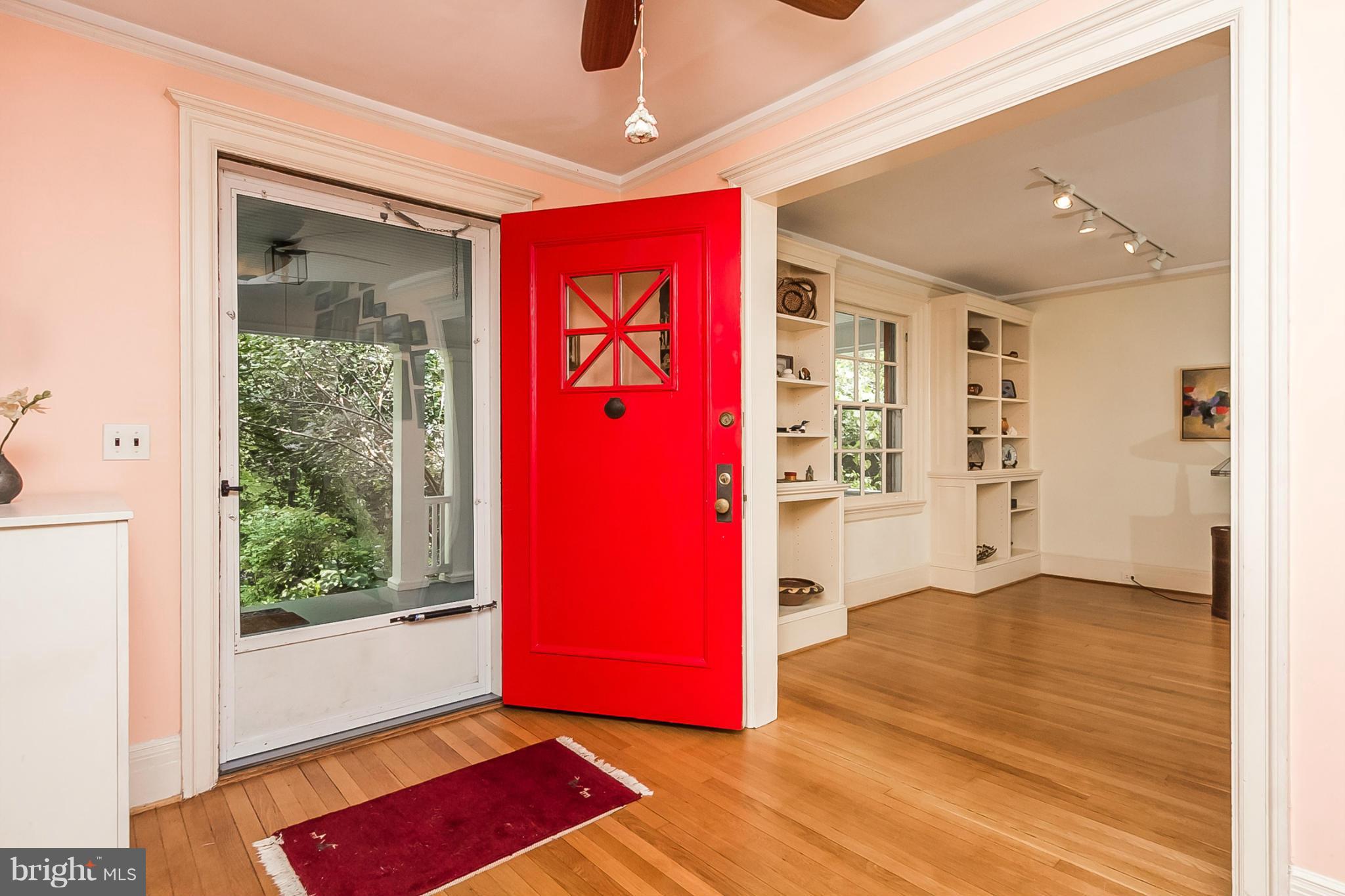 4708 Keswick Road Baltimore, MD 21210 - Photo 4 of 30 Interior (General)