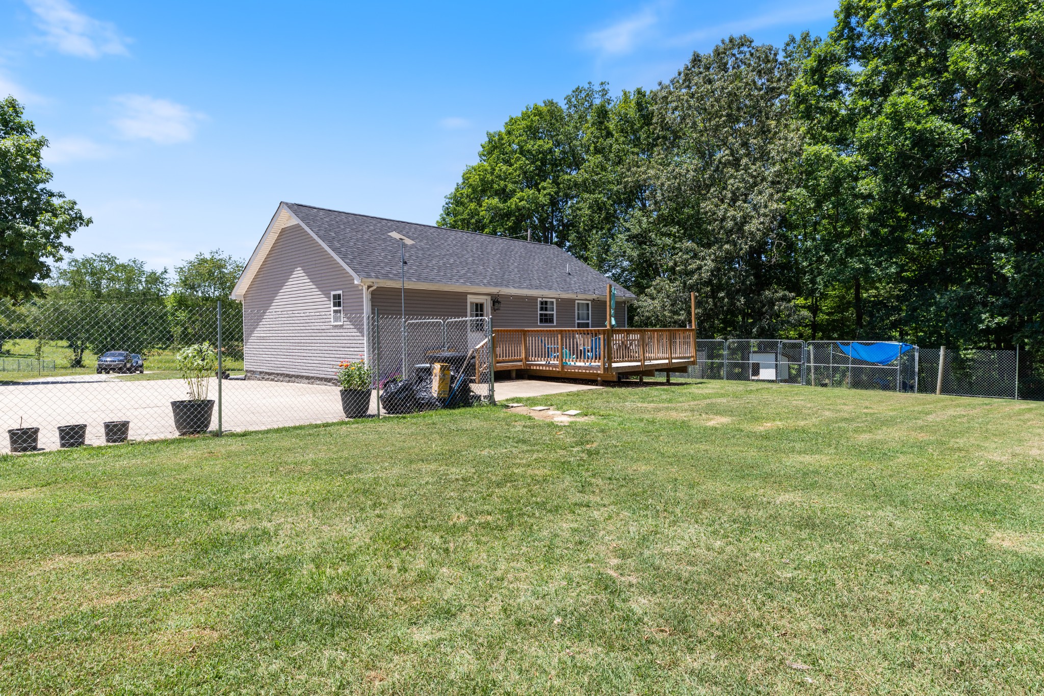 390 Howard Road White Bluff, TN 37187 - Photo 28 of 33 Gallery Image 28