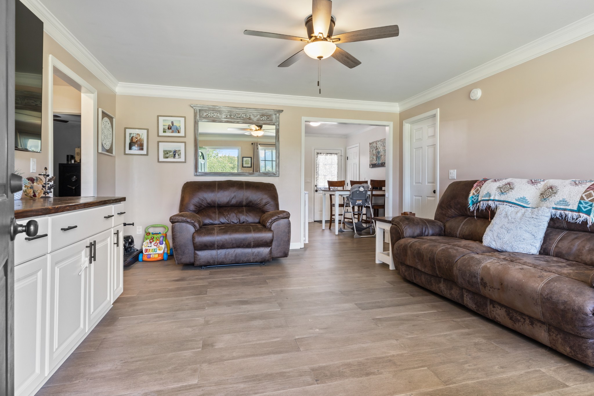 390 Howard Road White Bluff, TN 37187 - Photo 6 of 33 Gallery Image 6