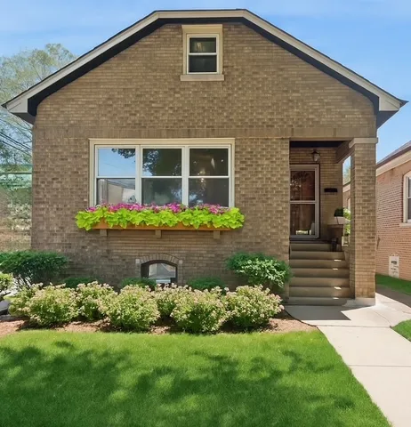 $499,900 | 5943 North Talman Avenue, Chicago, IL 60659