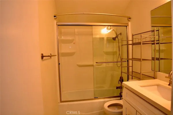 $4,850 | 18 Gold Bluff, Irvine, CA 92604