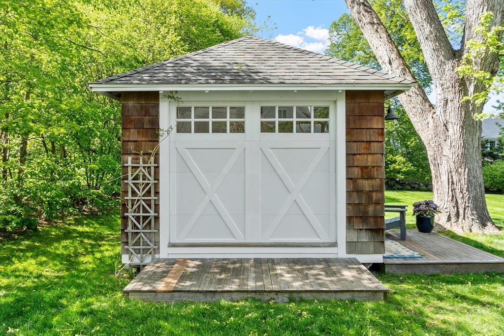 59 Martin Road Concord, MA 01742 - Photo 6 of 37