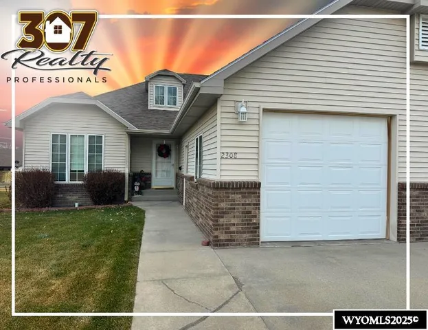 $250,000 | 2308 Crestview Drive, Torrington, WY 82240