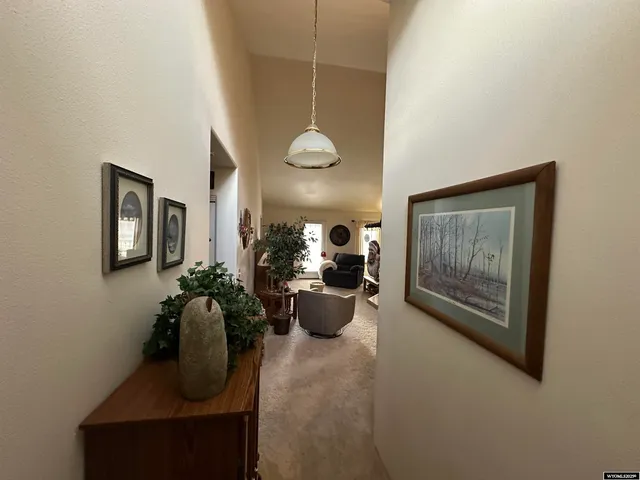 $250,000 | 2308 Crestview Drive, Torrington, WY 82240