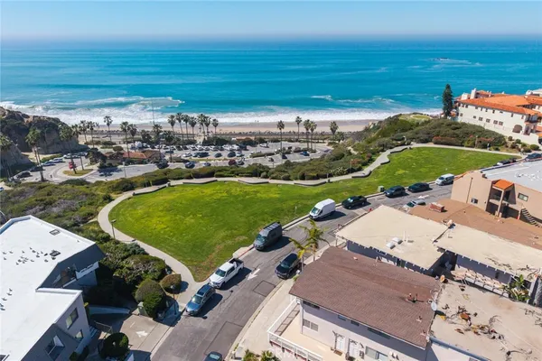 $4,850 | 237 Avenida Montalvo, Unit B, San Clemente, CA 92672