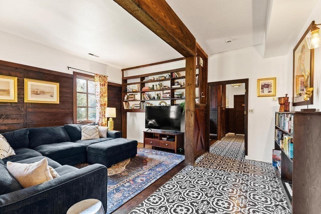 16 Grapevine Road Wenham, MA 01984 - Photo 20 of 41