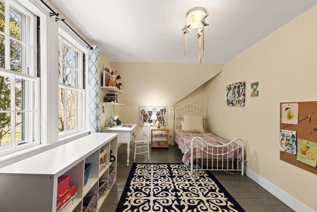 16 Grapevine Road Wenham, MA 01984 - Photo 30 of 41