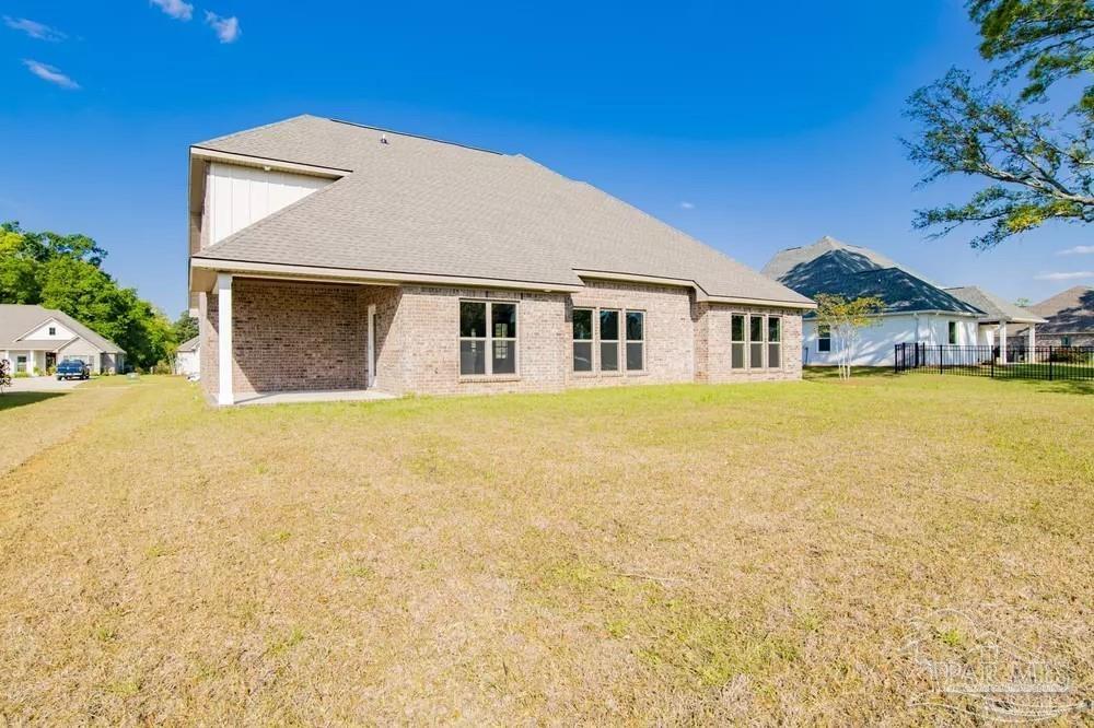 6296 Howie Way Pace, FL 32571 - Photo 23 of 29 Not actual home. Options and selections may vary.