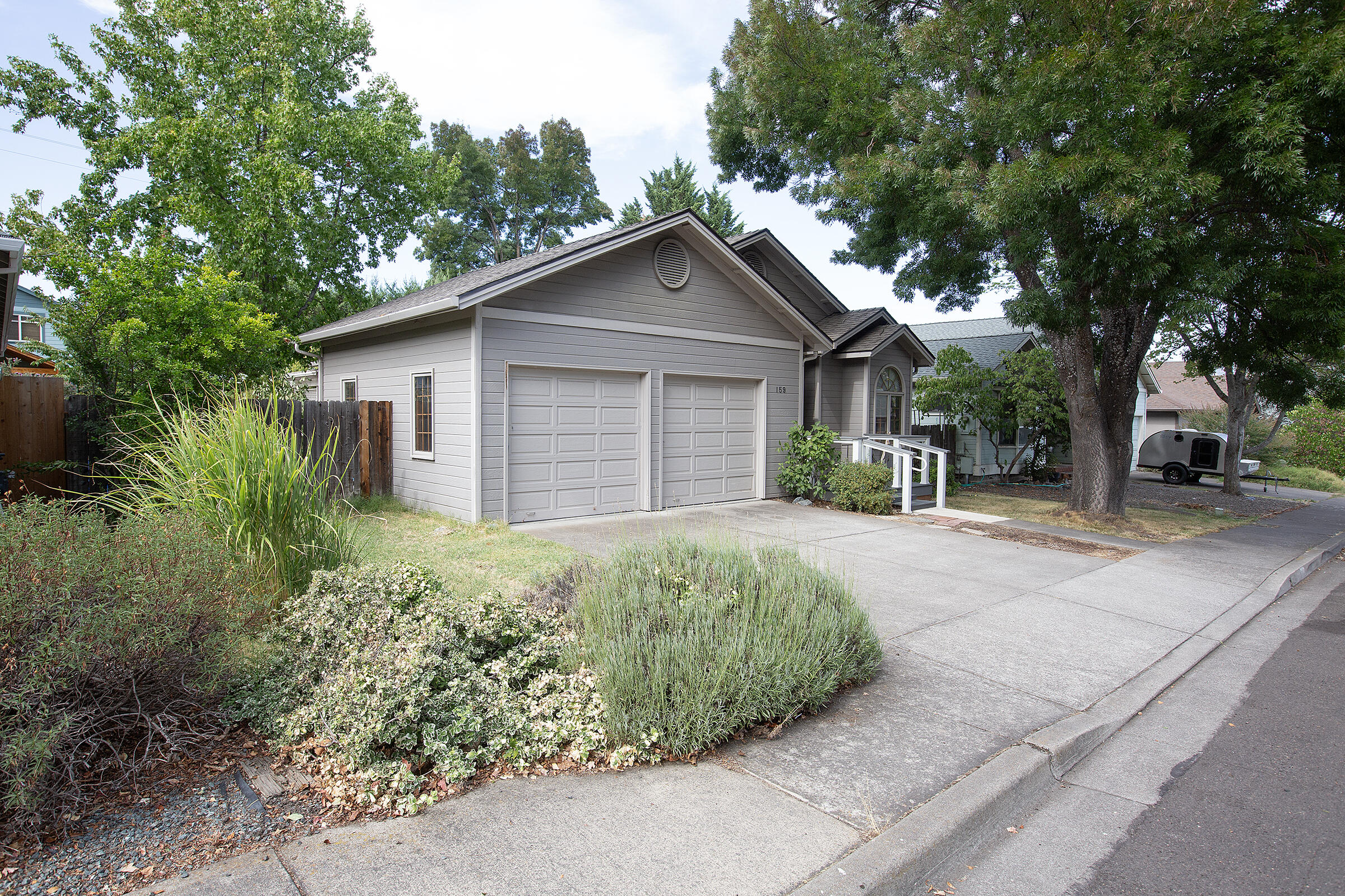 159 North Wightman Street Ashland, OR 97520 - Photo 2 of 22 Front exterior left