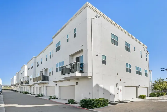$708,000 | 2034 Luzon Lane, Unit 3, Chula Vista, CA 91915