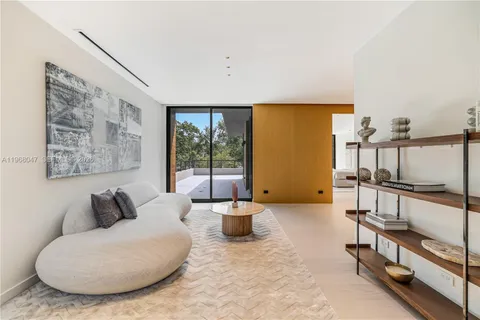 $9,995,000 | 2497 Abaco Avenue, Miami, FL 33133