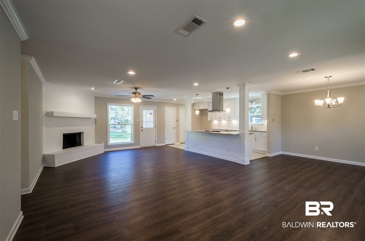 8250 West Rachael Drive Mobile, AL 36695 - Photo 3 of 17