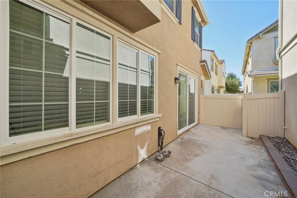 618 South Brampton Avenue Rialto, CA 92376 - Photo 16 of 57