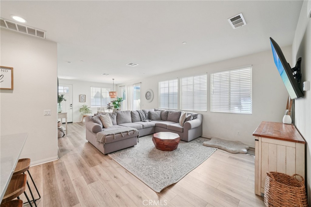 618 South Brampton Avenue Rialto, CA 92376 - Photo 21 of 57