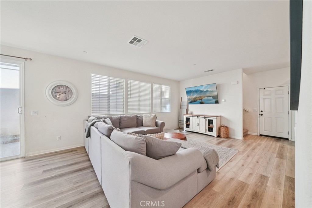 618 South Brampton Avenue Rialto, CA 92376 - Photo 22 of 57