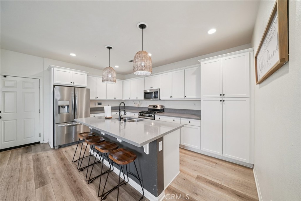 618 South Brampton Avenue Rialto, CA 92376 - Photo 23 of 57