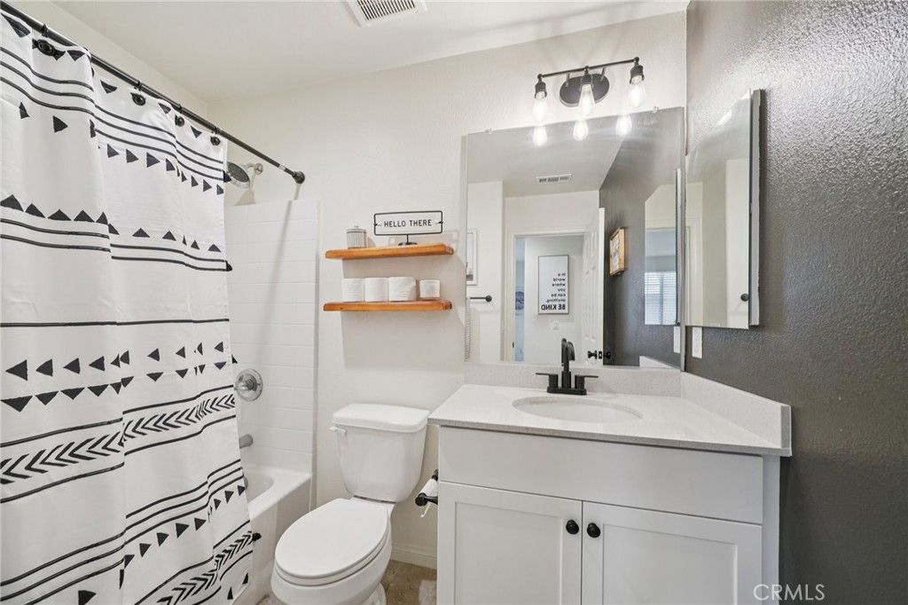 618 South Brampton Avenue Rialto, CA 92376 - Photo 30 of 57