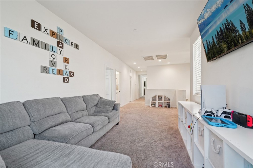 618 South Brampton Avenue Rialto, CA 92376 - Photo 31 of 57