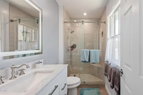 $1,050,000 | 5935 Lake Lindero Drive, Agoura Hills, CA 91301