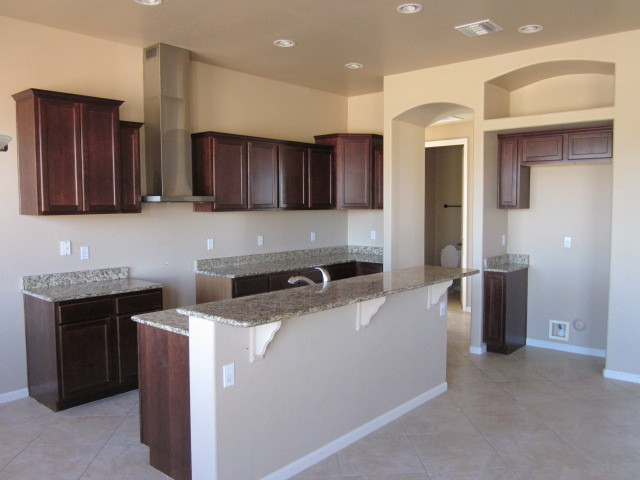 52681 West Huisatch Road Maricopa, AZ 85139 - Photo 14 of 25 Kitchen