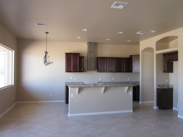 52681 West Huisatch Road Maricopa, AZ 85139 - Photo 9 of 25 Eat in Kitchen