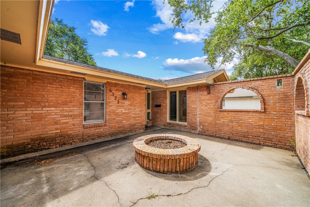 6322 Boca Raton Drive Corpus Christi, TX 78413 - Photo 4 of 26 Gallery Image 4