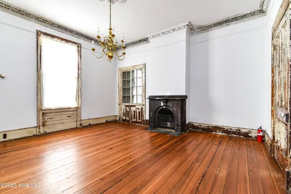 $500,000 | 625 West Main Street, Murfreesboro, NC 27855