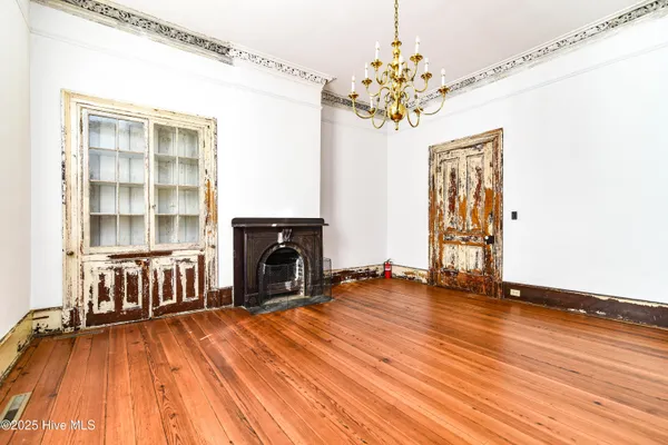 $500,000 | 625 West Main Street, Murfreesboro, NC 27855