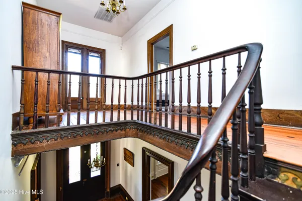 $500,000 | 625 West Main Street, Murfreesboro, NC 27855