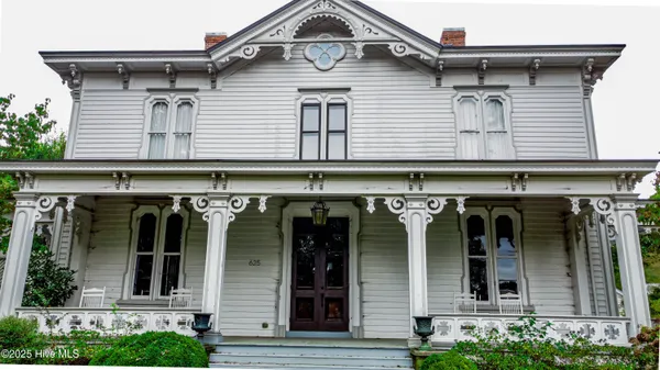 $500,000 | 625 West Main Street, Murfreesboro, NC 27855