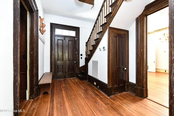 $500,000 | 625 West Main Street, Murfreesboro, NC 27855