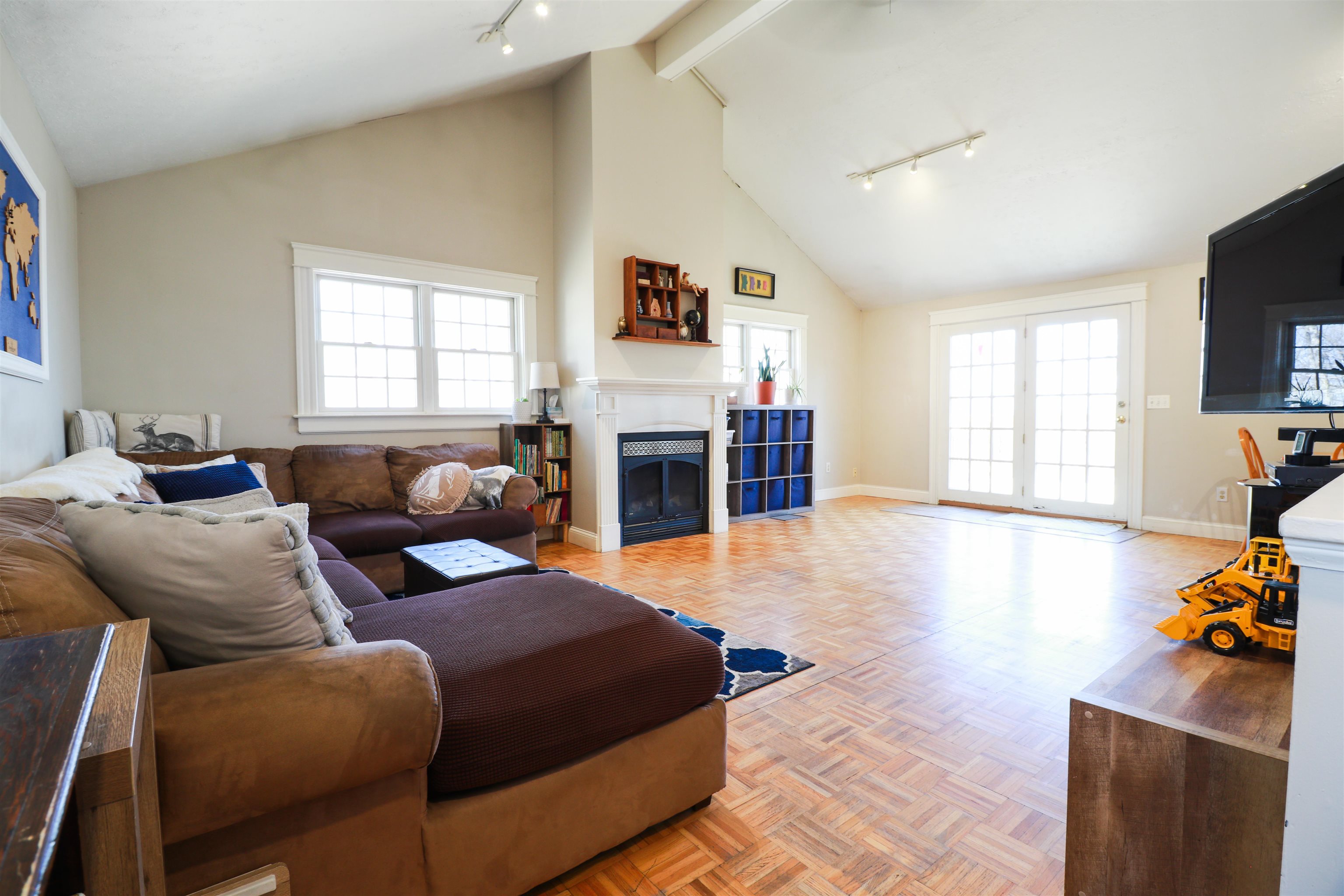 89 Arcadian Way Quechee, VT 05059 - Photo 6 of 38 Gallery Image 6