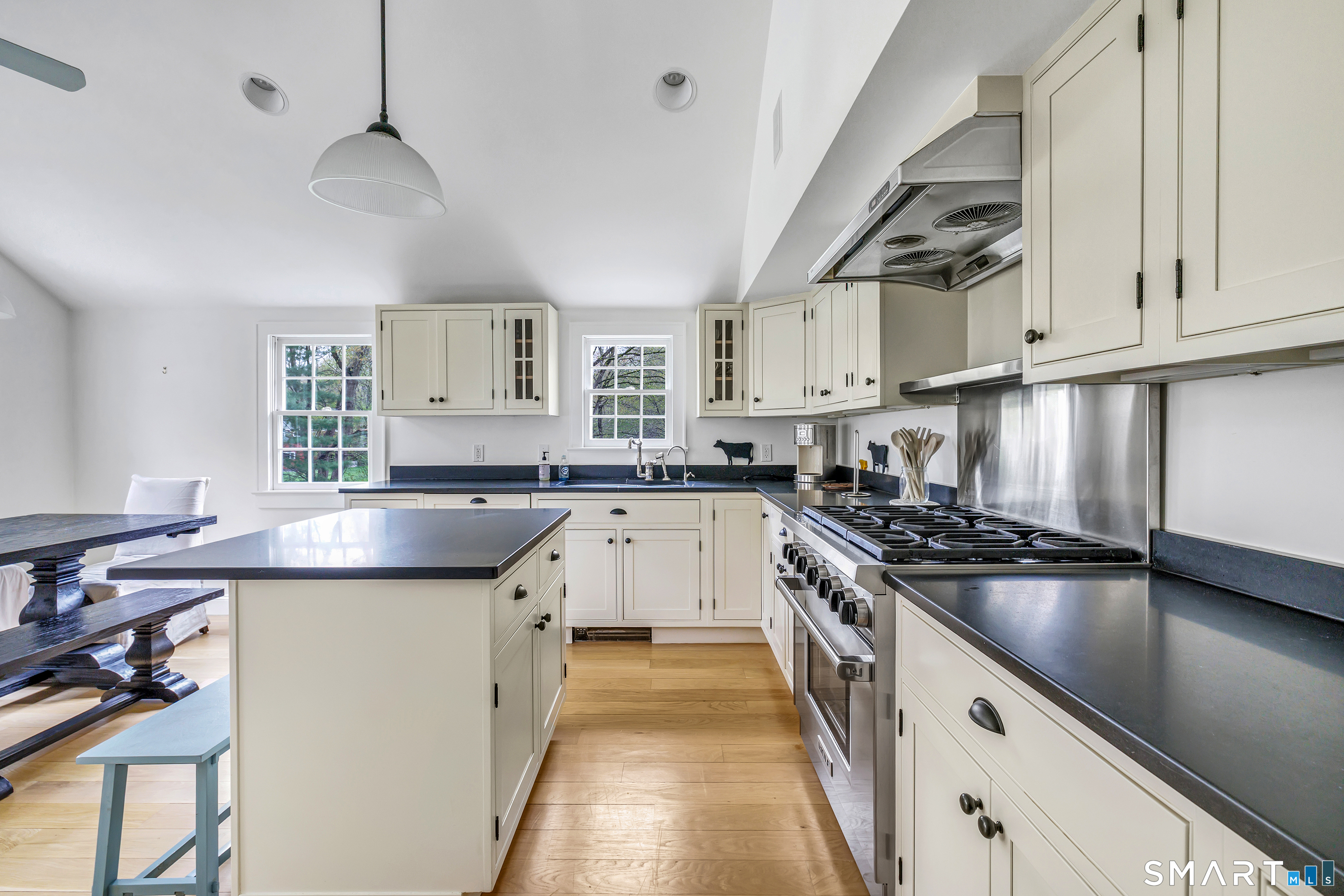 108 North Stamford Road Stamford, CT 06903 - Photo 16 of 36